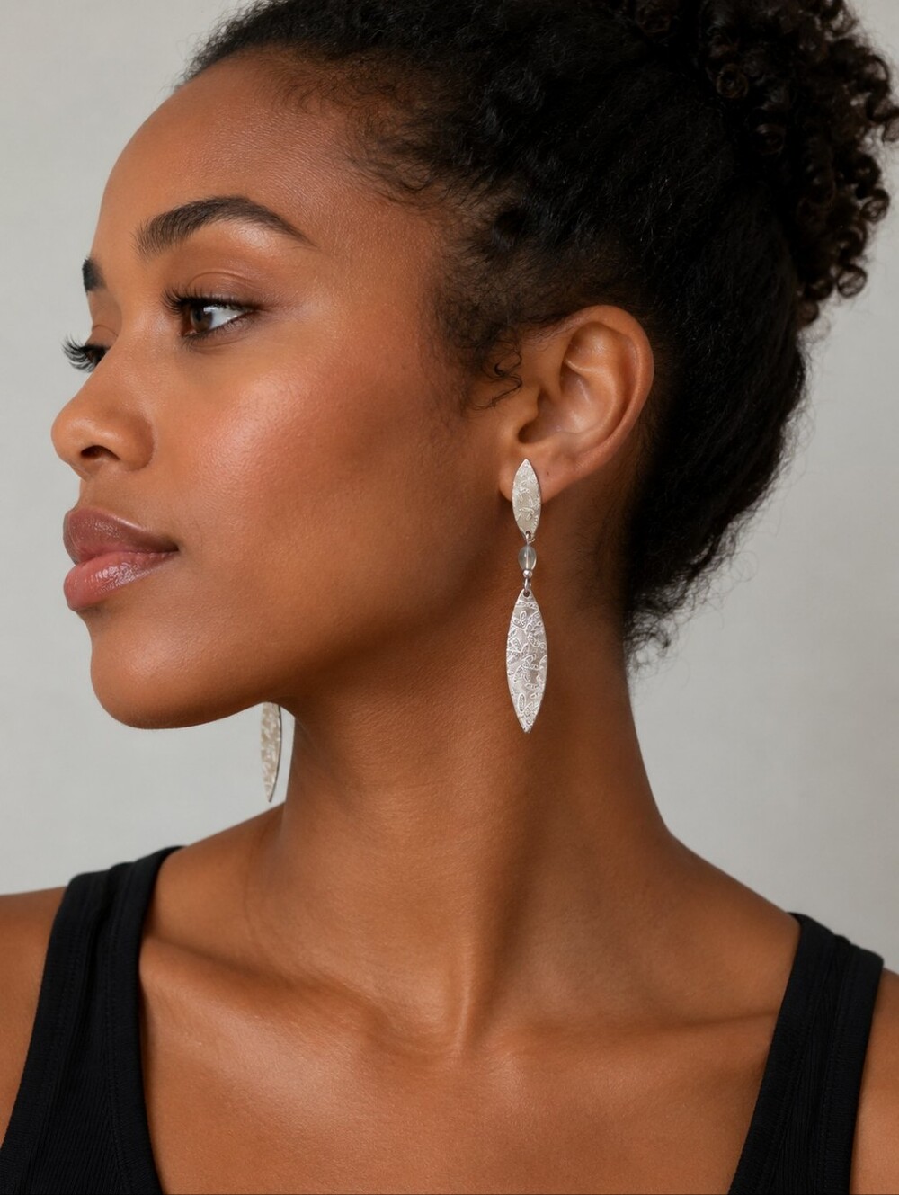 925 Sterling Silver Etched Leaf Dangle Drop Earrings
